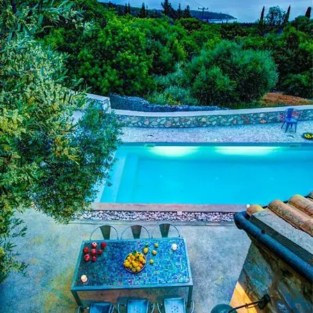 Tselentata Sleeps 4 Pool Air Con Wifi Villa *