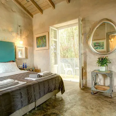 Tselentata Sleeps 4 Pool Air Con Wifi *